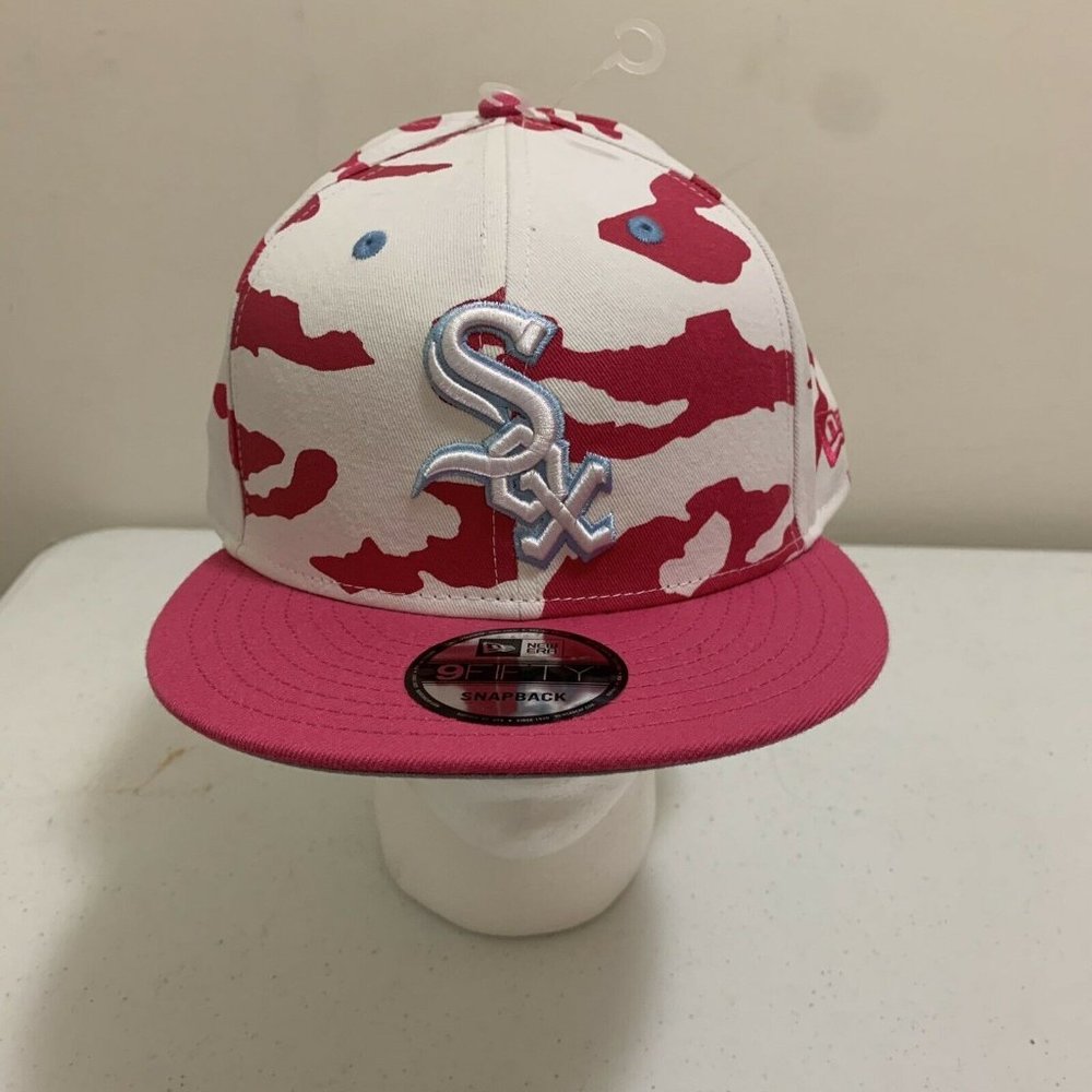 New New Era 9Fifty Chicago White Sox MLB Mens OSFA White/Pink Snapback Hat
